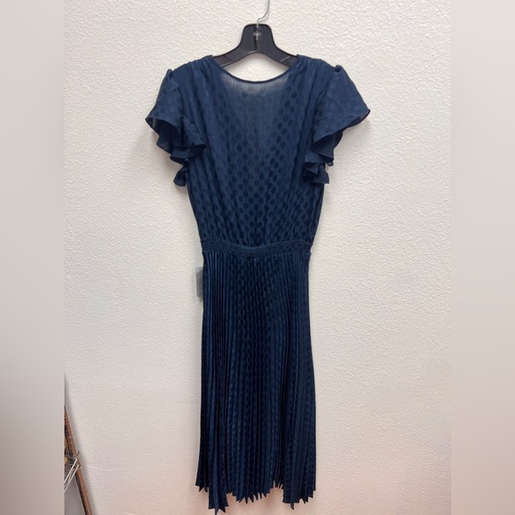 Max Studio NWT Polka Dot Pleated Flutter Sleeve Dress Size S - Picture 3 of 13